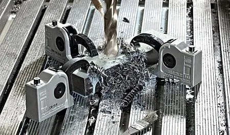 Зажим BAS-CB compact, крепежное отверстие сквозное BAS-CB10-6