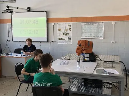 Лаборатория промышленной робототехники в Межрегиональном центре компетенций – Чебоксарский электромеханический колледж