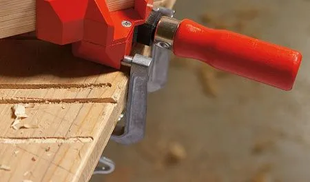 Зажим для стола TK6 60/22