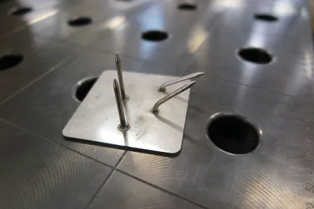 Гвоздь приварной изоляционный нержавеющий