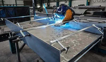 Набор высокоэффективных струбцин, подстраивающихся под разнообразные формы в сборе SLV 1000/120