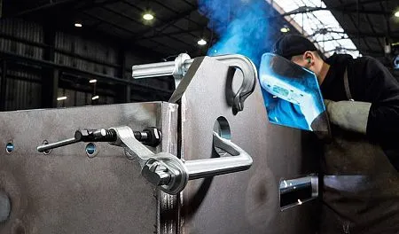 Высокоэффективная струбцина STBVC 250/100