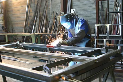Production of metal structures