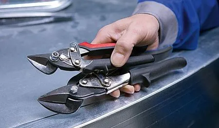 Идеальные ножницы, маленькие и маневренные D15AL-SB