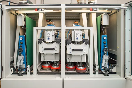 Станок RWT BSM RDDR для удаления грата, заусенец  со скруглением кромок, удаления оксидной пленки и финишной обработки детали