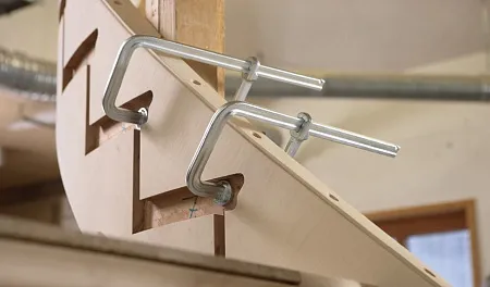 Высокоэффективная U-образная струбцина SGU 300/140