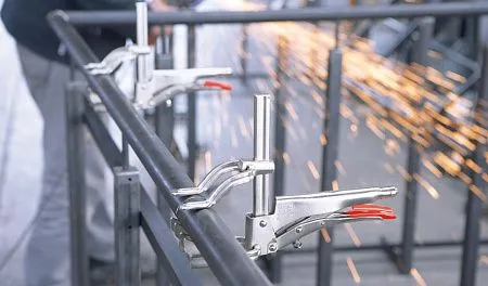 Струбцина с захватом для зажима труб GRZRO 110/65