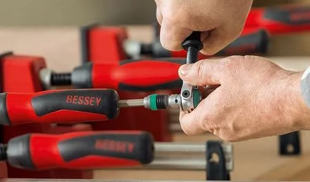 Корпусная струбцина REVO KRE 600/95