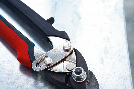 Идеальные ножницы, маленькие и маневренные D15A-SB