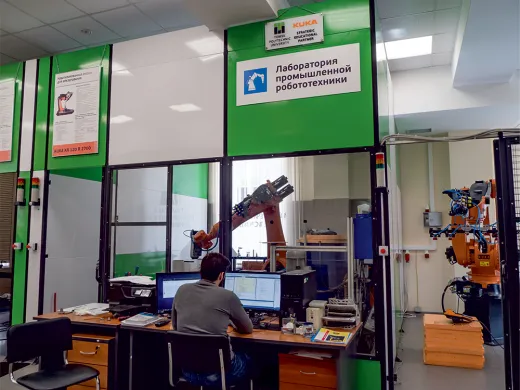 Лаборатория промышленной робототехники в Томском политехнической университете